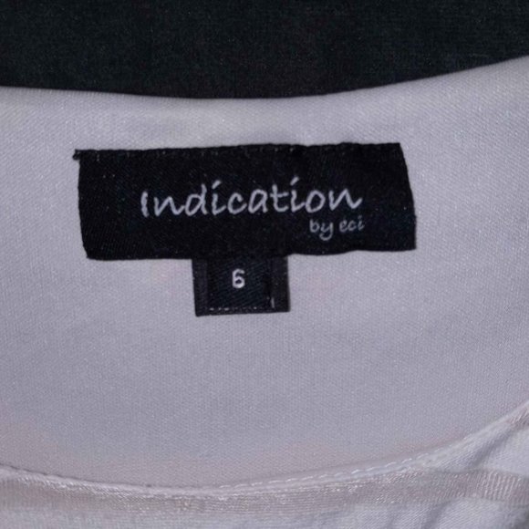 Indication By eci White/Cream Dress With Beautiful Details Size 6 - Picture 4 of 5